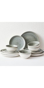 stoneware dinnerware sets green