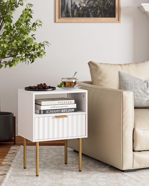 Nightstand,Fluted Bedside Table with Gold Frame,White Nightstand,Bedside Furniture, Modern Side Table with Drawer and Shelf for Bedroom,Living Room