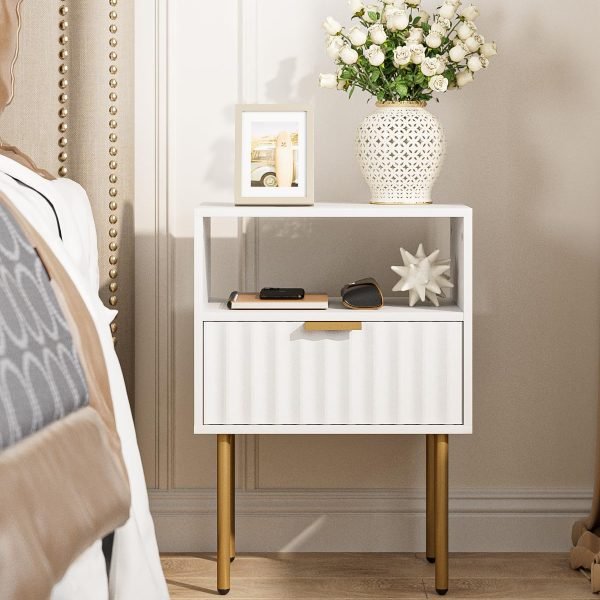 Nightstand,Fluted Bedside Table with Gold Frame,White Nightstand,Bedside Furniture, Modern Side Table with Drawer and Shelf for Bedroom,Living Room