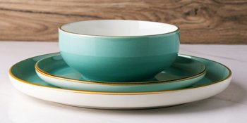 Dinnerware Sets